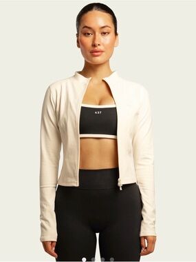 437 curve jacket